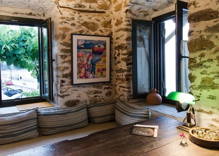 To Petrino * Άγιος Ιωάννης